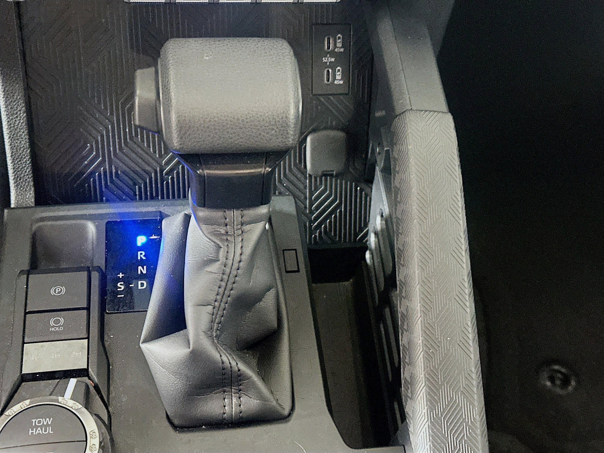 Used 2025 Toyota 4Runner SR5 image 25