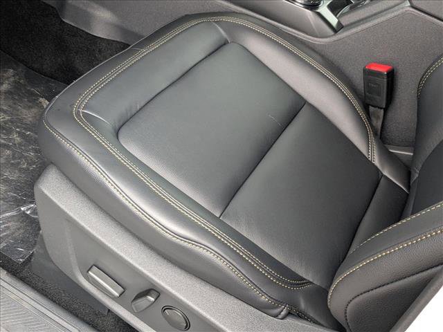 New 2025 Ford Bronco Badlands image 4