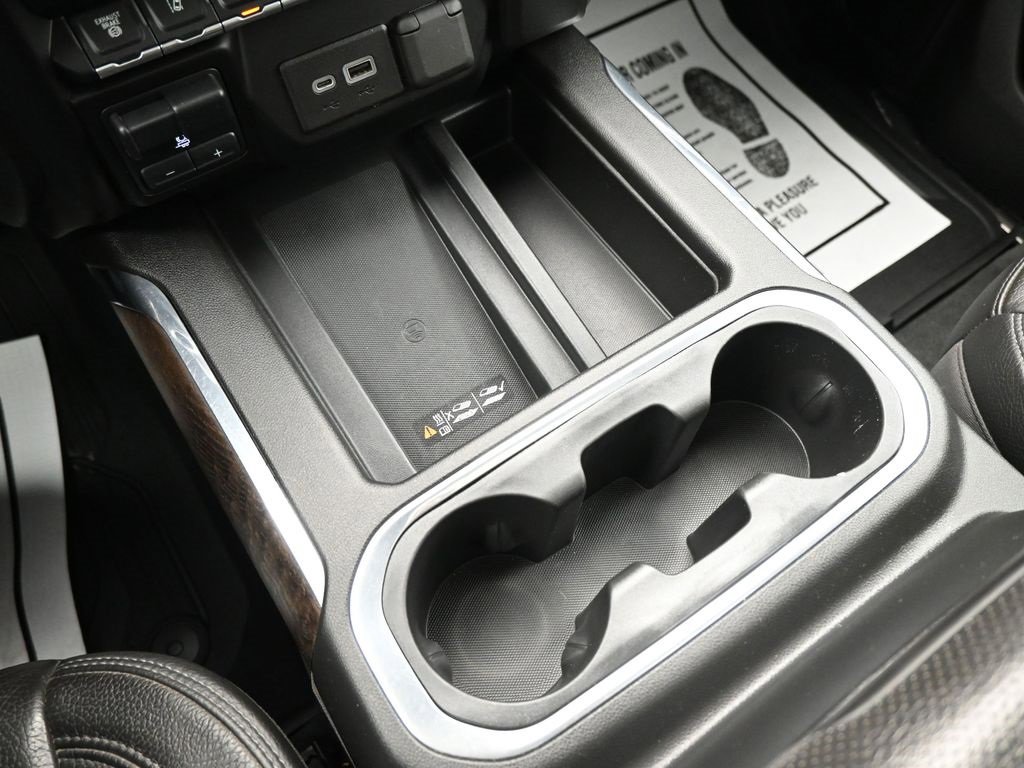 Used 2020 GMC Sierra 3500 Denali w/ Denali Ultimate Package image 17