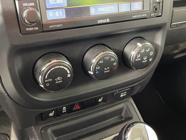 Used 2013 Jeep Patriot Limited w/ Sun/Sound Group AWD/4WD image 8