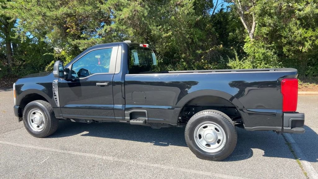 Used 2024 Ford F350 XL w/ Camper Package image 40