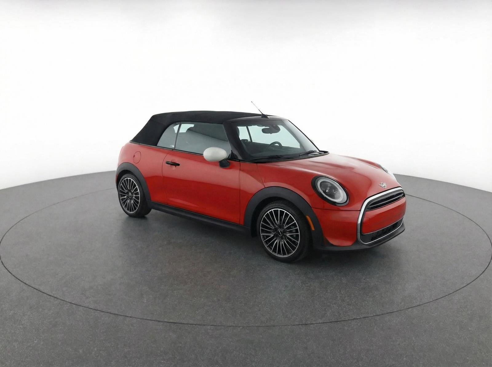 Used 2025 MINI Cooper S video 2