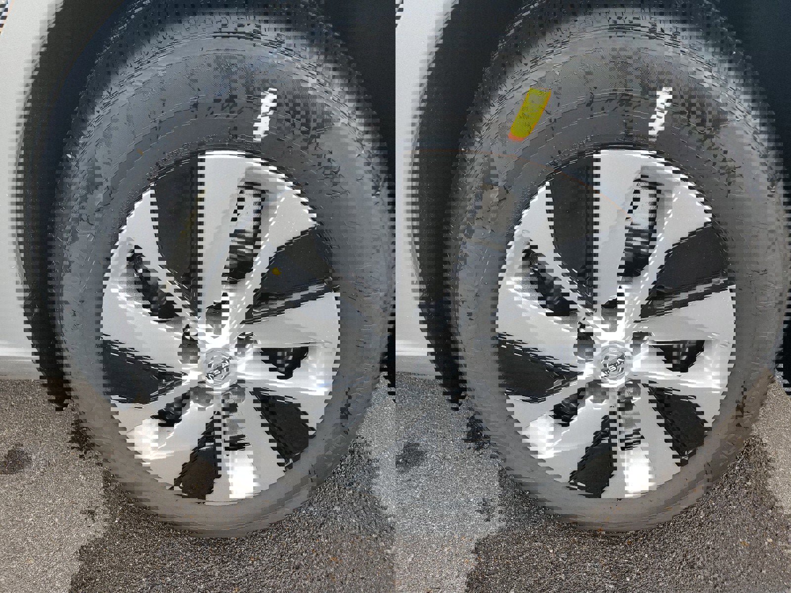 New 2025 Nissan Altima 2.5 S image 8