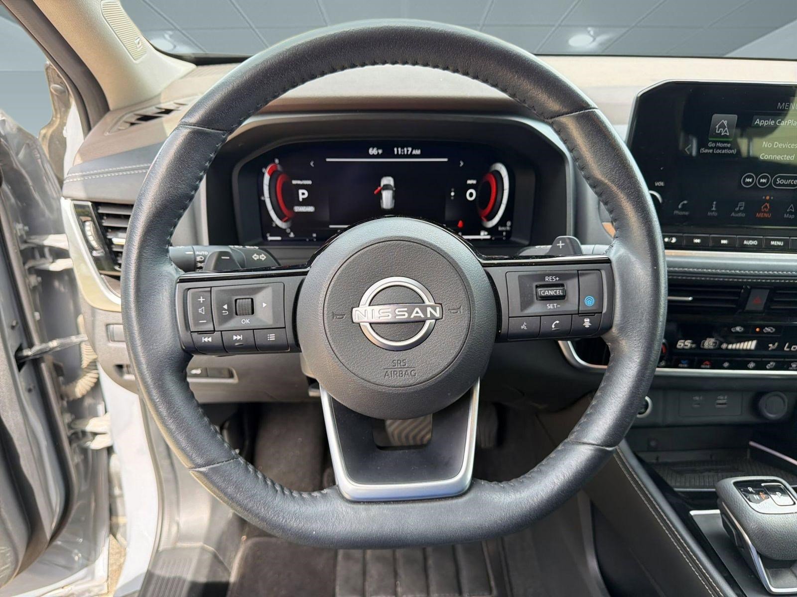 Used 2023 Nissan Rogue Platinum w/ Platinum Premium Package image 18