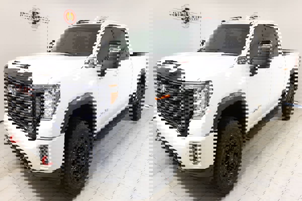 Used 2023 GMC Sierra 2500 AT4 w/ AT4 Preferred Package AWD/4WD image 5