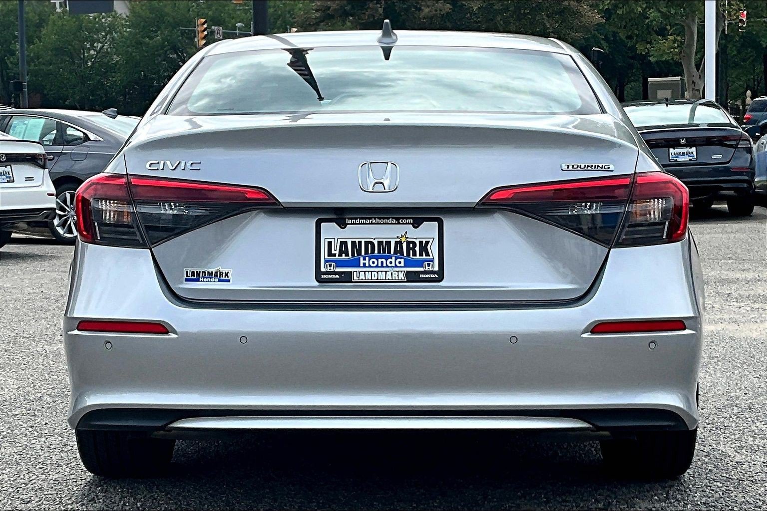 Used 2023 Honda Civic Touring image 4