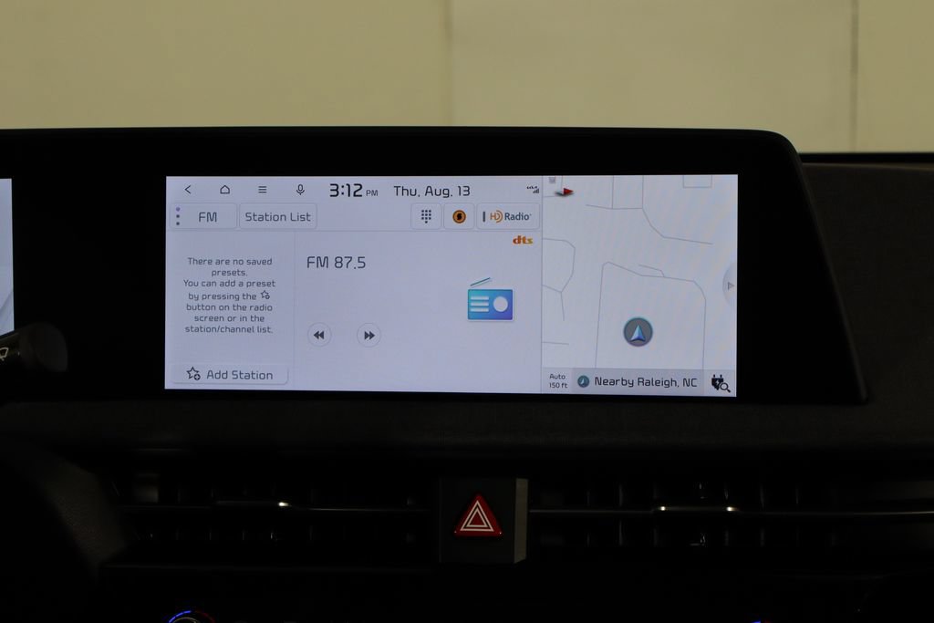 Used 2024 Kia EV6 Light RWD image 28