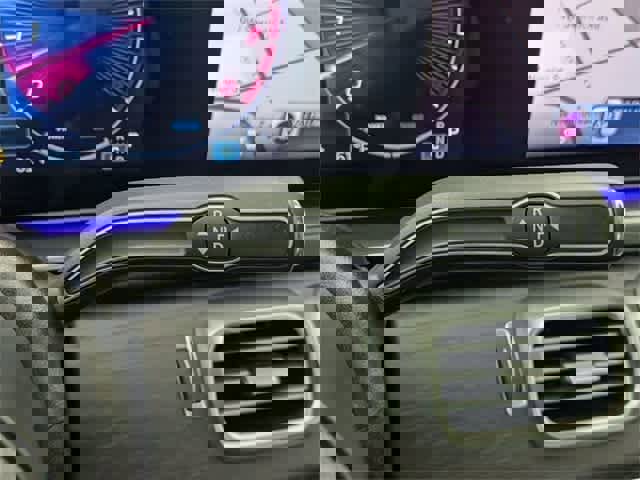 Certified 2025 Mercedes-Benz GLE 450 4MATIC image 36