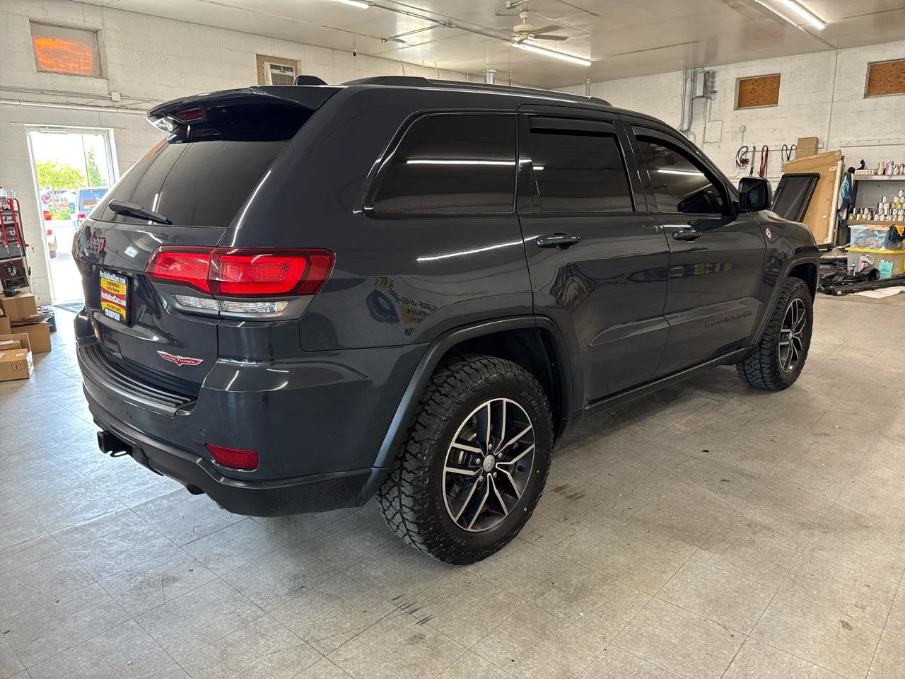 Used 2018 Jeep Grand Cherokee Trailhawk w/ Trailhawk Luxury Group AWD/4WD image 83