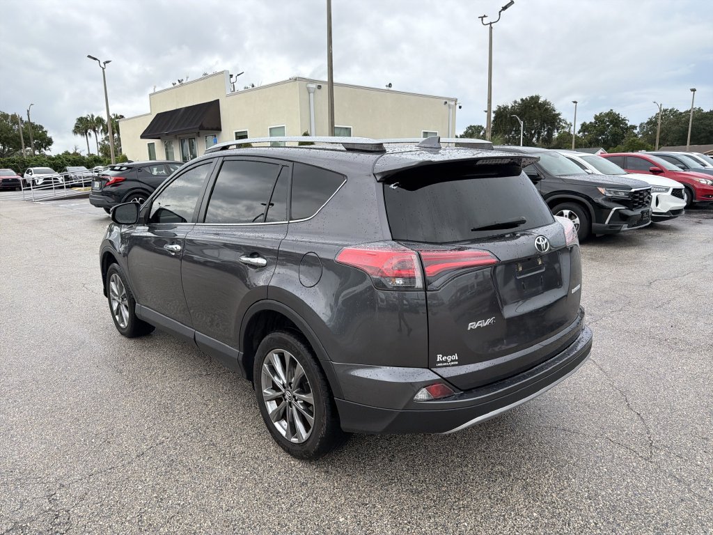Used 2018 Toyota RAV4 Limited FWD image 6