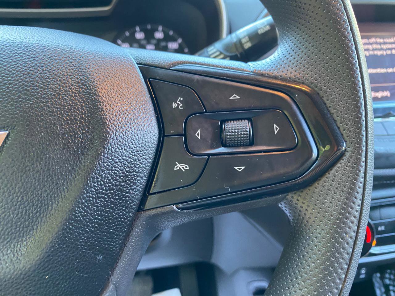 Used 2021 Chevrolet TrailBlazer LS image 63
