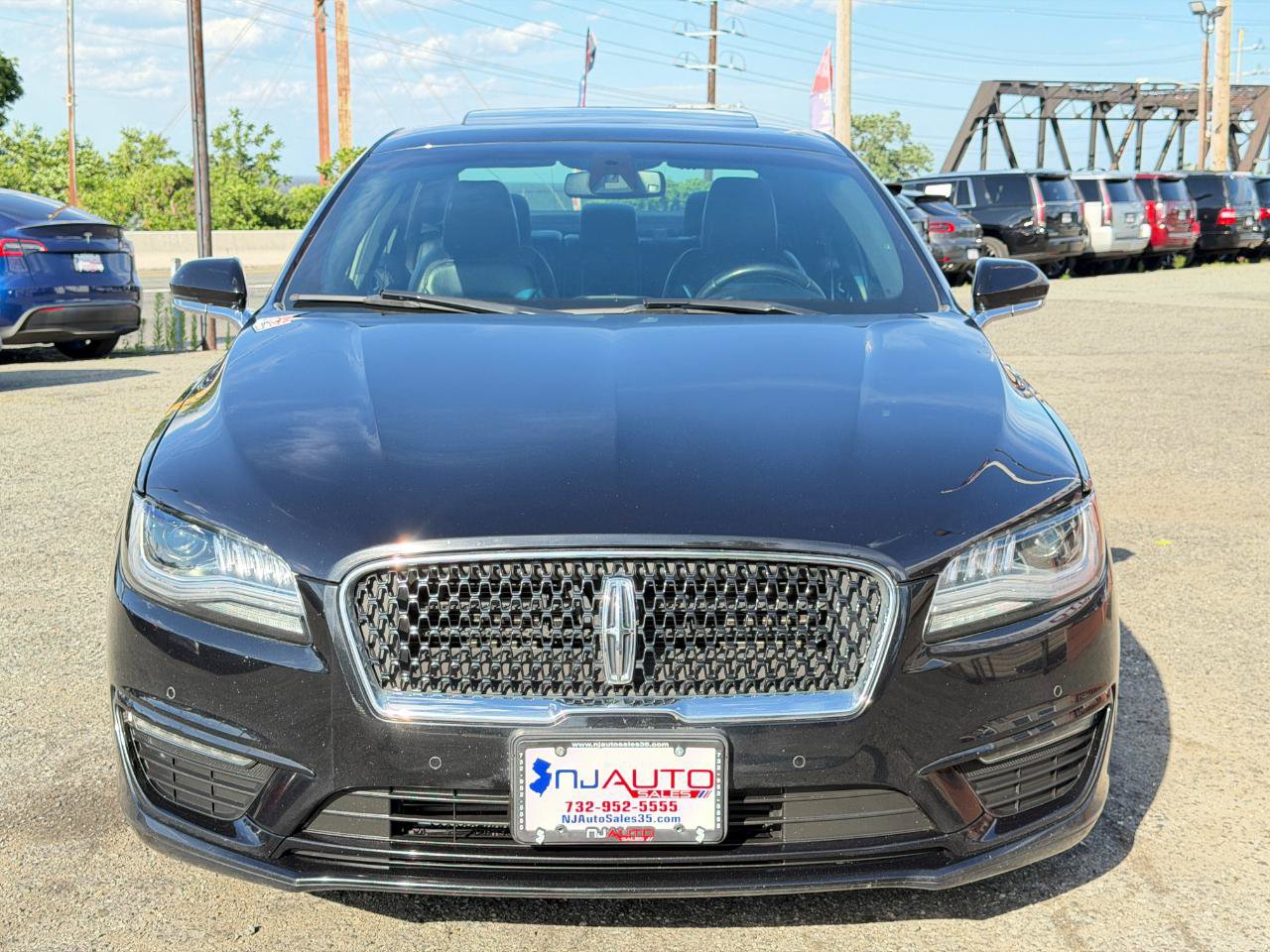Used 2020 Lincoln MKZ Reserve w/ Monochromatic Package AWD/4WD image 10
