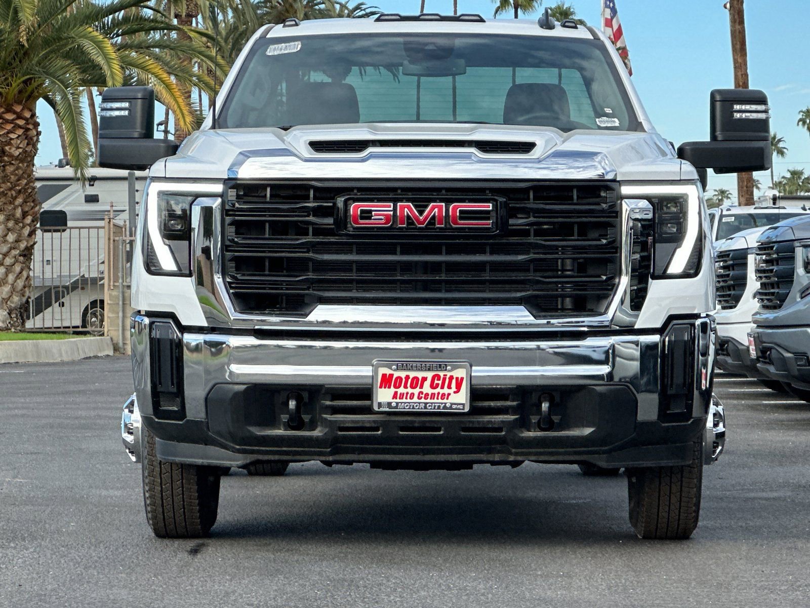 New 2025 GMC Sierra 3500 Pro w/ Convenience Package AWD/4WD image 9