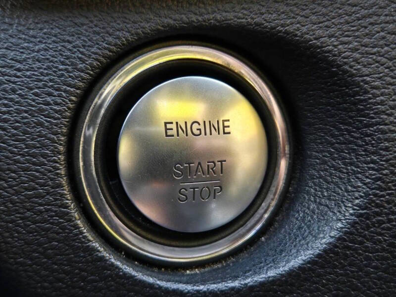 Used 2012 Mercedes-Benz E 350 BlueTEC Sedan image 19