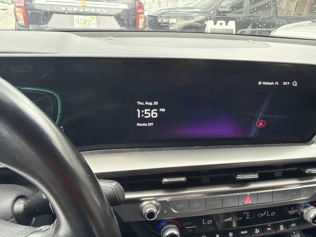 Used 2024 Kia Telluride S FWD image 6