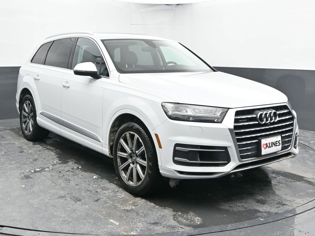 Used 2019 Audi Q7 3.0T Premium Plus w/ Premium Plus Package image 3