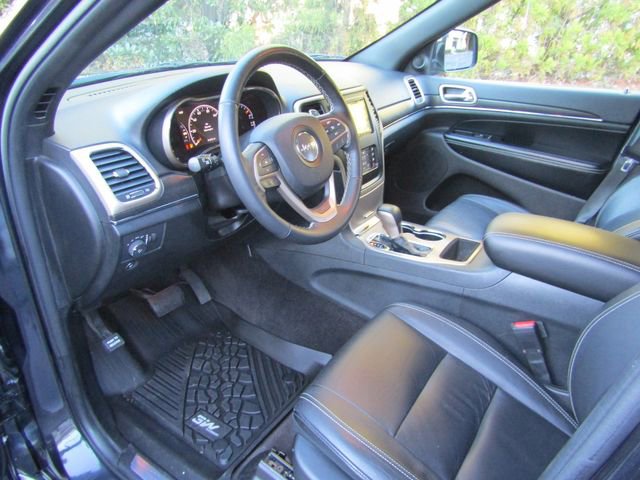 Used 2016 Jeep Grand Cherokee Limited RWD image 11