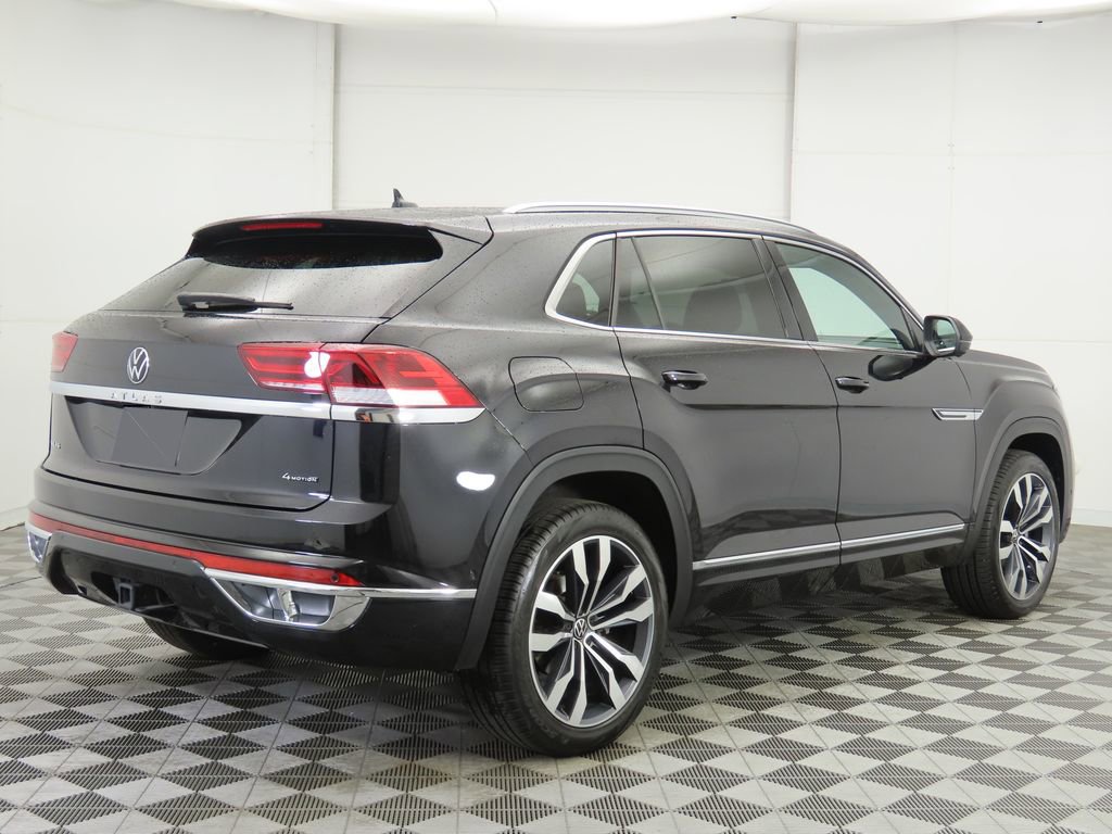 Used 2023 Volkswagen Atlas Cross Sport SEL Premium R-Line image 5