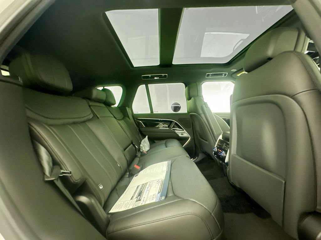 New 2026 Land Rover Range Rover SE AWD/4WD image 27