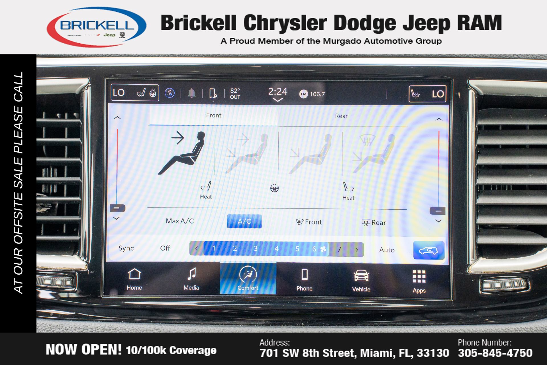 Used 2022 Chrysler Pacifica Touring-L image 23