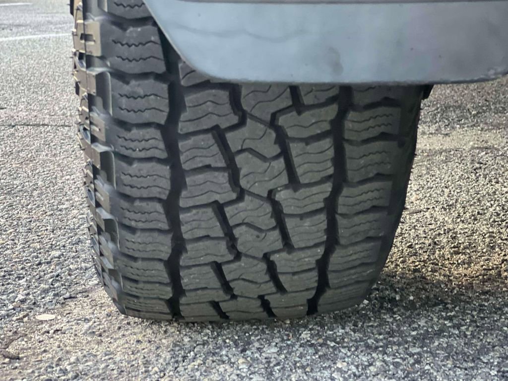 Used 2019 Toyota 4Runner TRD Off-Road Premium AWD/4WD image 10