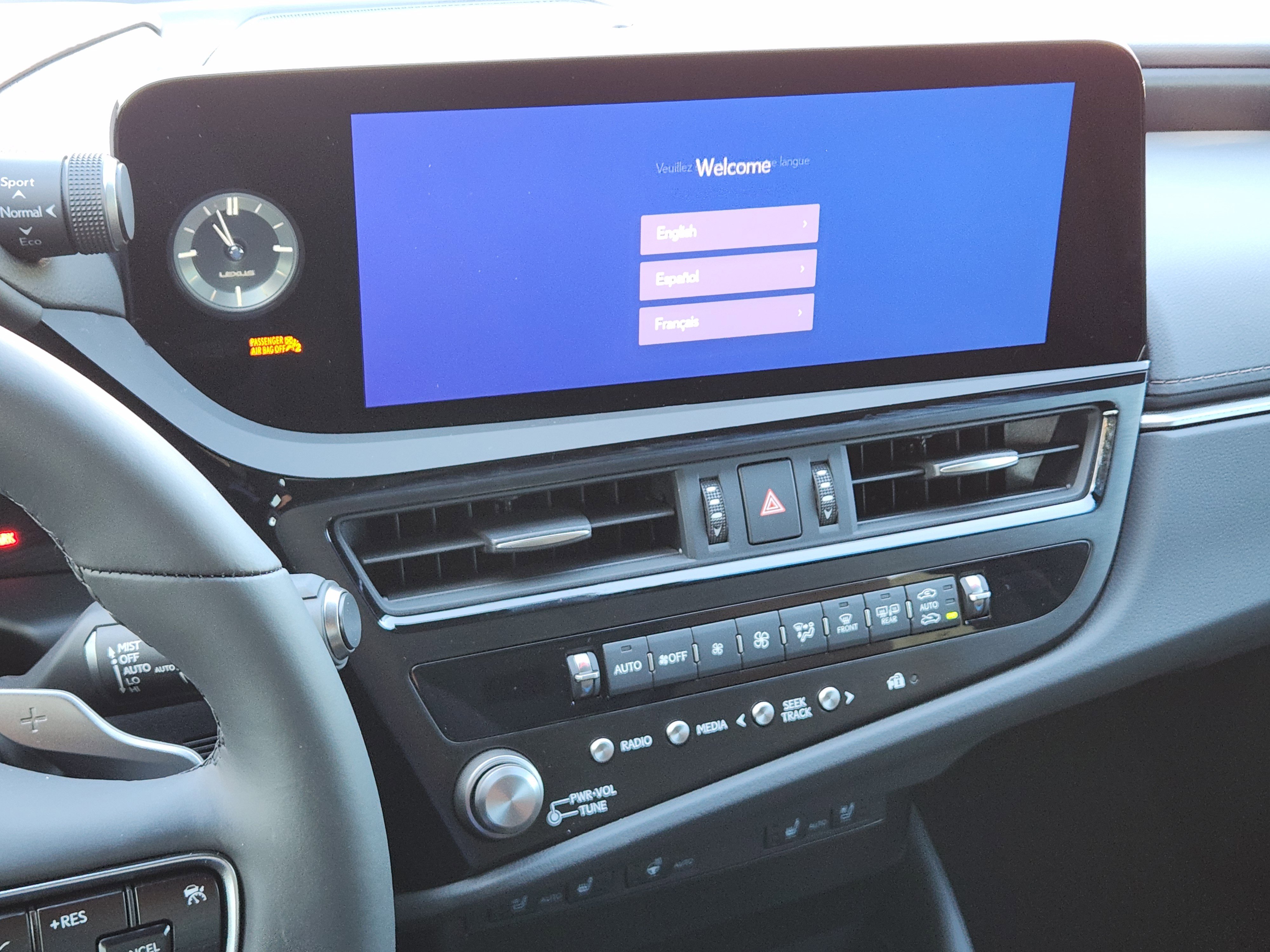 New 2025 Lexus ES 350 w/ Premium Package image 12