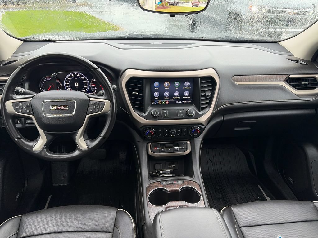 Certified 2020 GMC Acadia Denali w/ Denali Ultimate Package AWD/4WD image 11