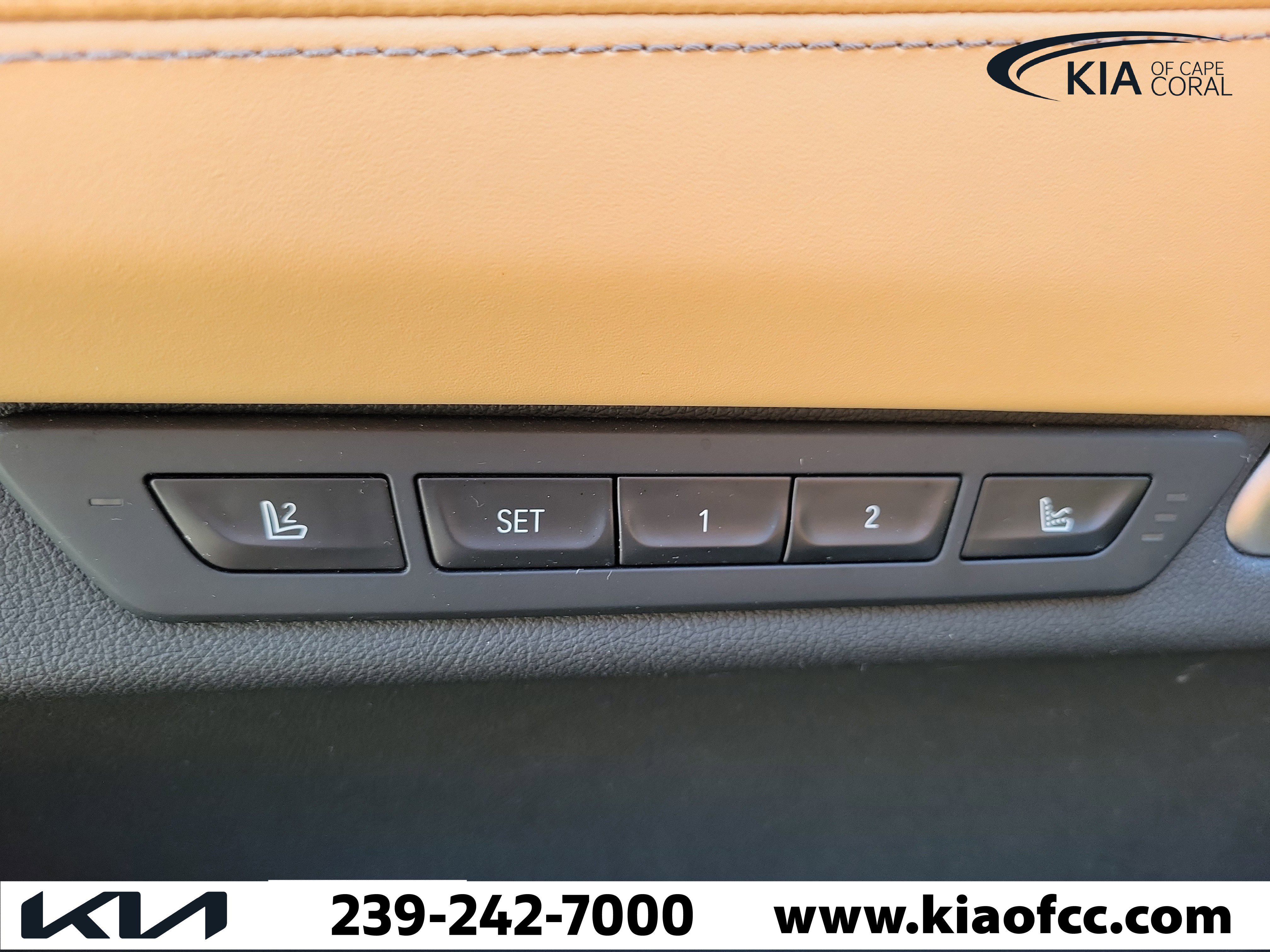 Used 2021 BMW 750i xDrive w/ Luxury Rear Seating Package image 23