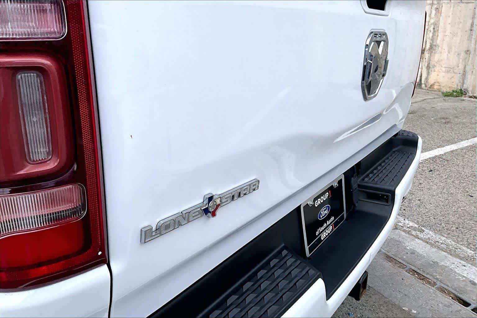Used 2019 RAM 1500 Big Horn RWD image 10