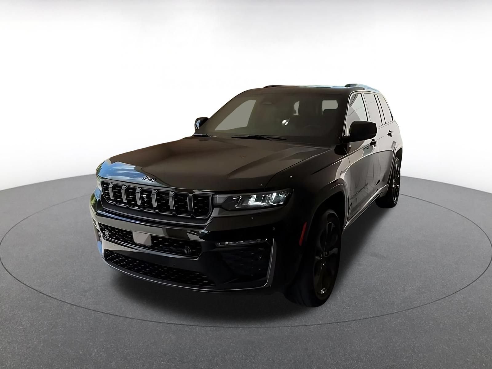 Used 2026 Jeep Grand Cherokee Limited AWD/4WD image 13