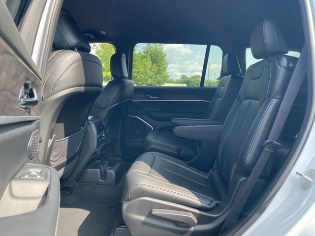 New 2025 Jeep Grand Cherokee L Limited image 26