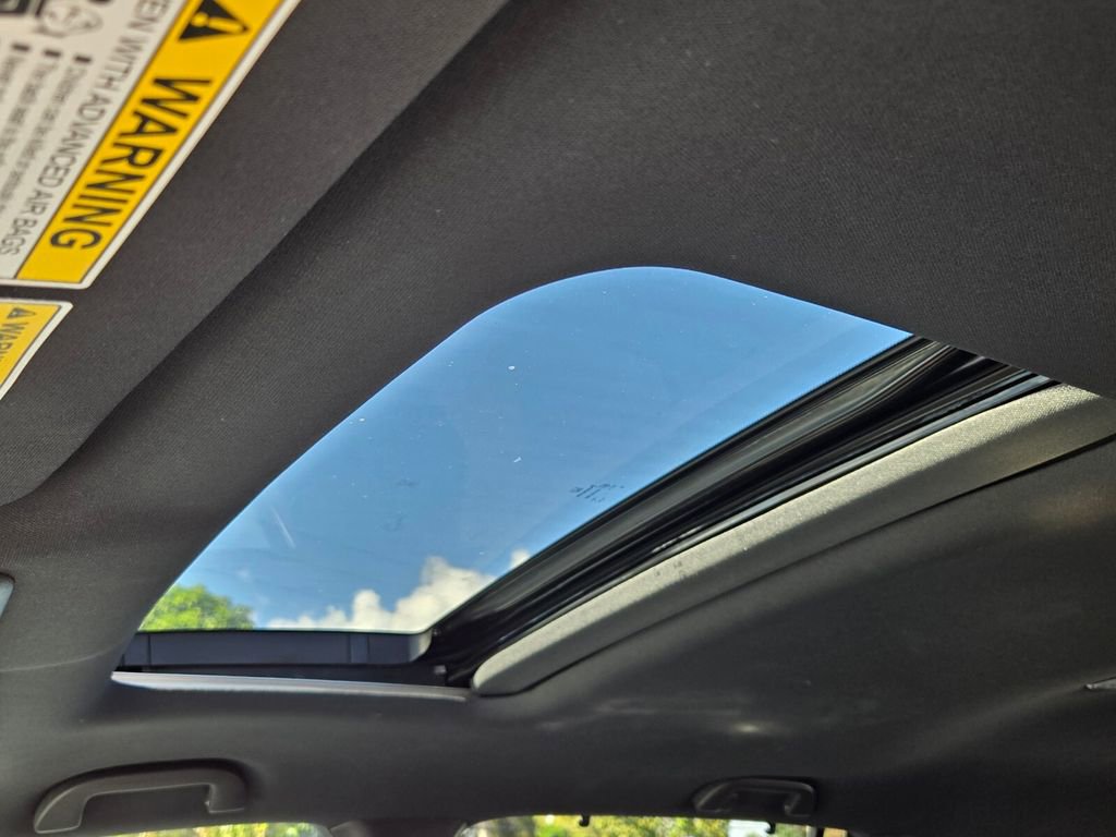 Used 2022 Honda Pilot TrailSport image 16