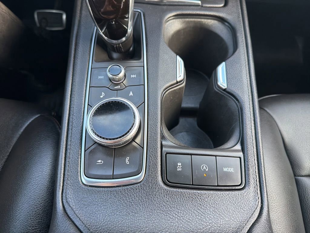 Used 2020 Cadillac XT4 Sport w/ Driver Awareness Package AWD/4WD image 30