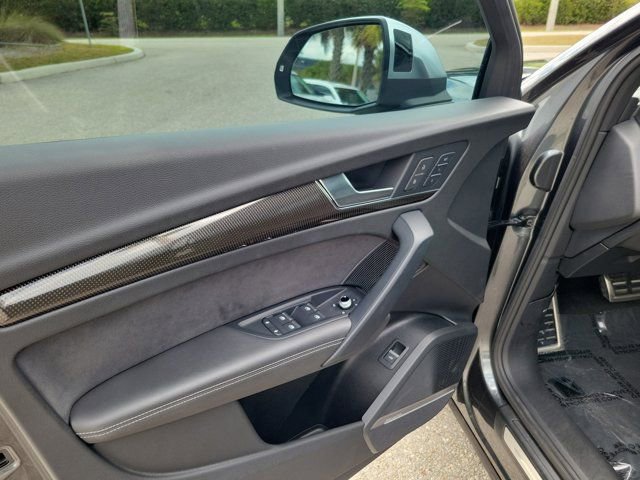 Used 2021 Audi SQ5 Premium Plus w/ Premium Plus Package image 18