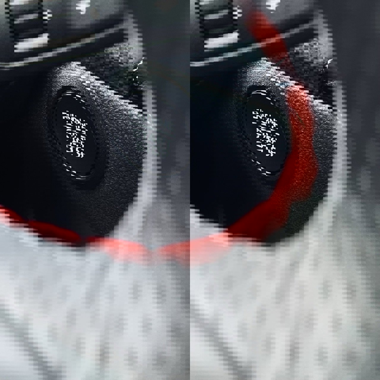 Used 2025 Ford Escape ST-Line image 16