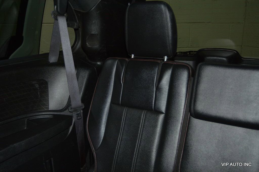 Used 2019 Dodge Grand Caravan GT image 27