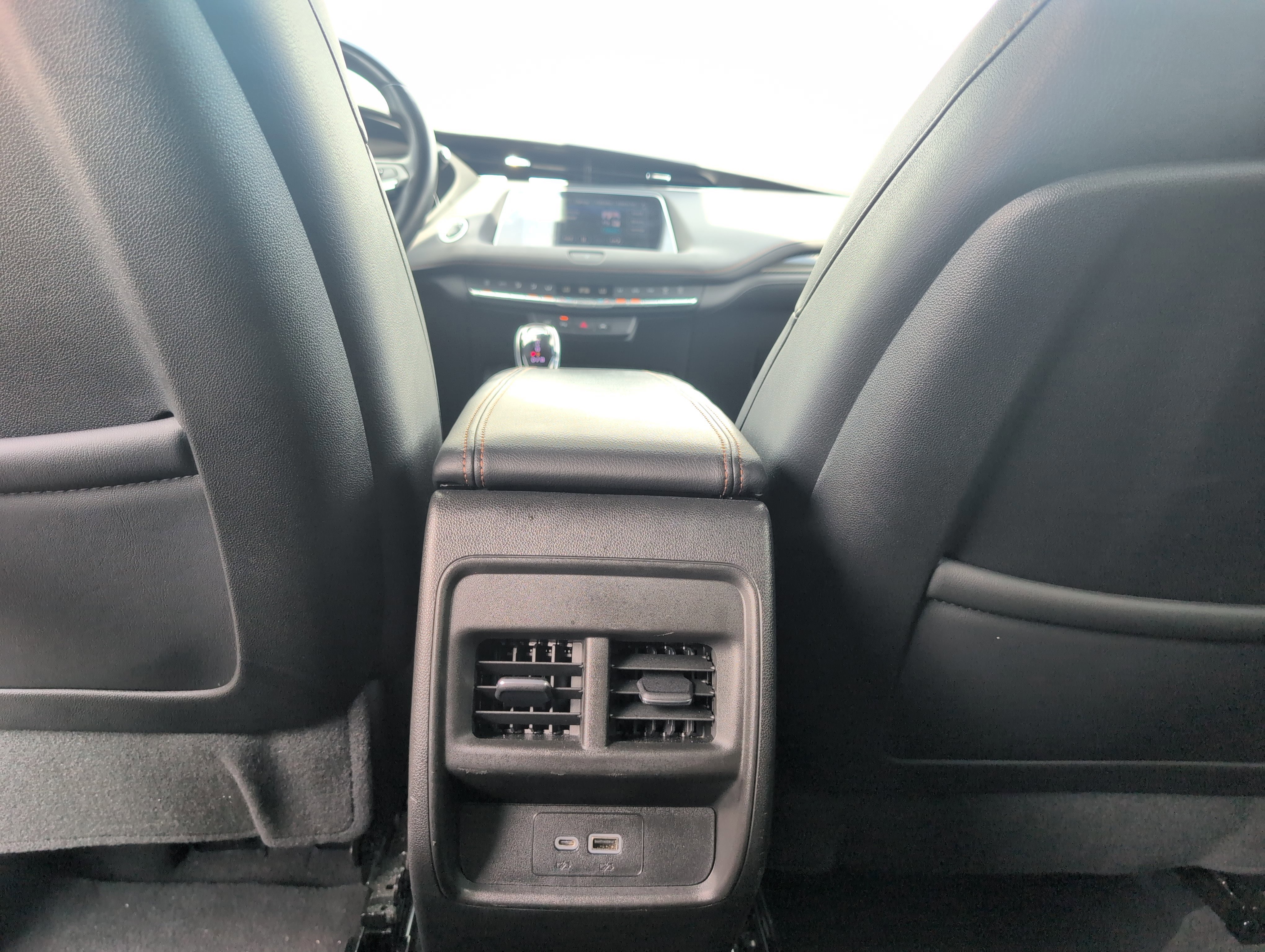 Certified 2022 Cadillac XT4 Sport w/ Enhanced Visibility Package FWD image 31