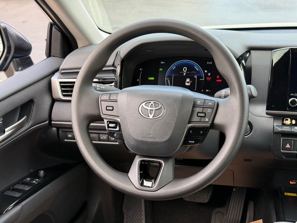New 2026 Toyota Camry LE AWD/4WD image 9