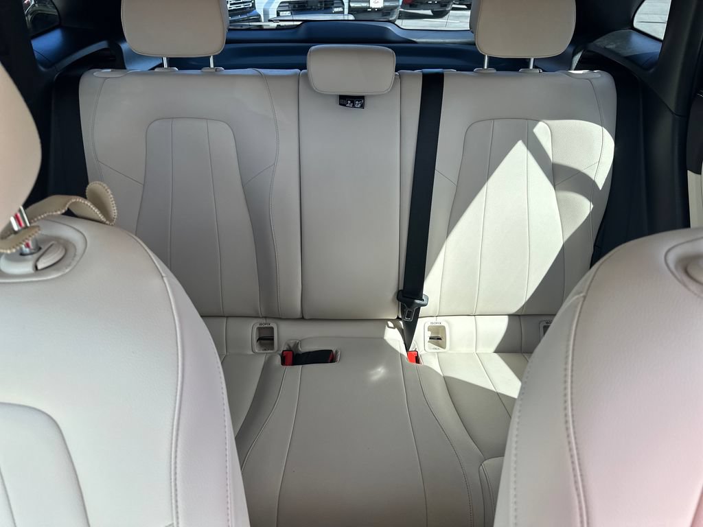Used 2023 Mercedes-Benz GLA 250 4MATIC image 24