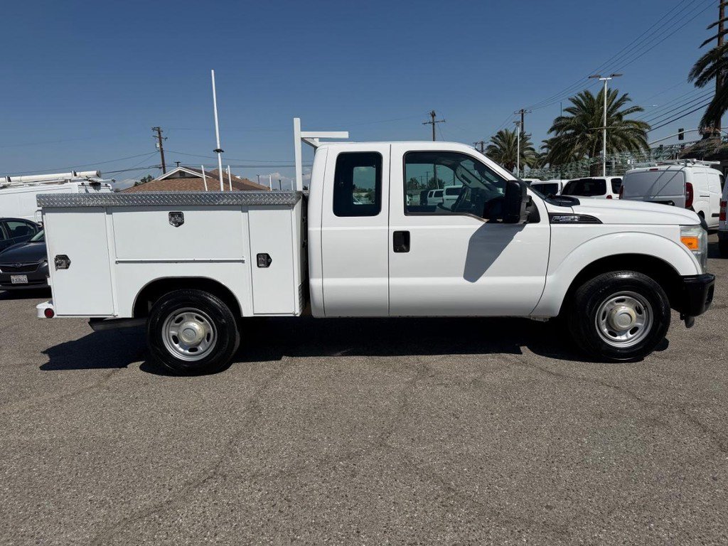 Used 2015 Ford F250 XL RWD image 4