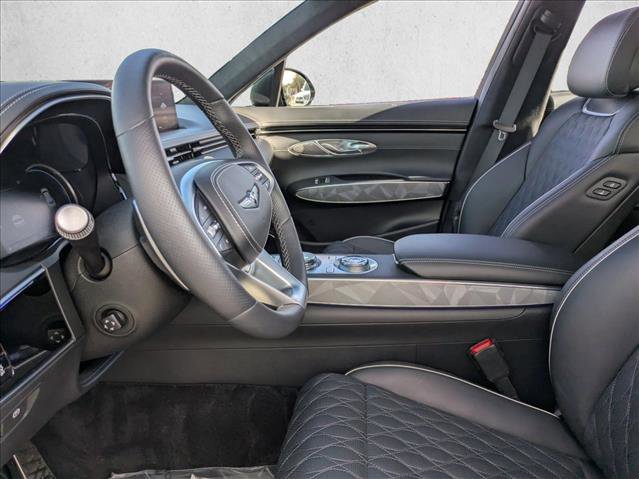 Used 2024 Genesis GV70 3.5T Sport w/ Sport Advanced Package image 17