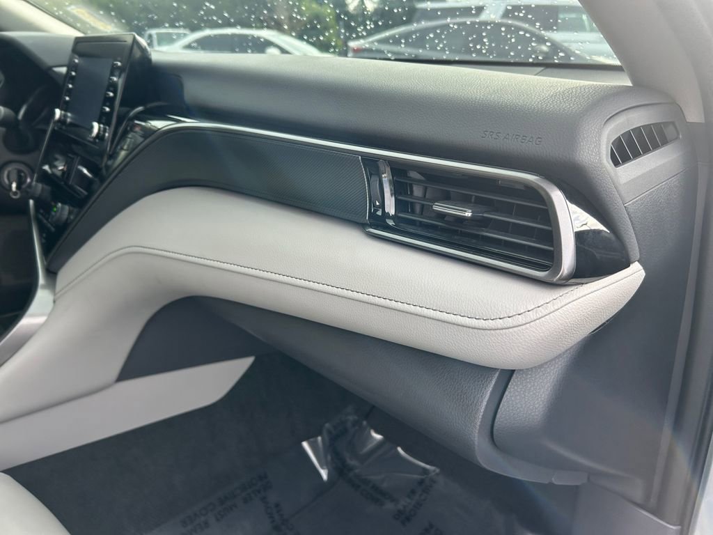 Used 2024 Toyota Camry SE w/ Cold Weather Package image 26