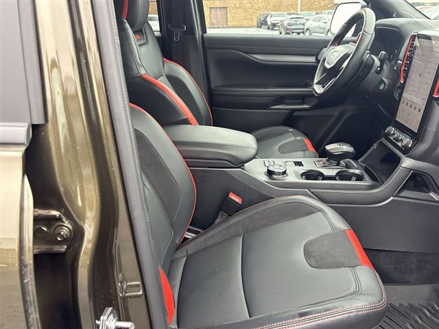 Used 2025 Ford Ranger Raptor image 27