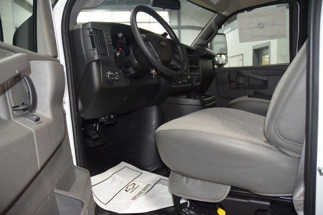 New 2025 Chevrolet Express 3500 w/ Power Convenience Package RWD image 28