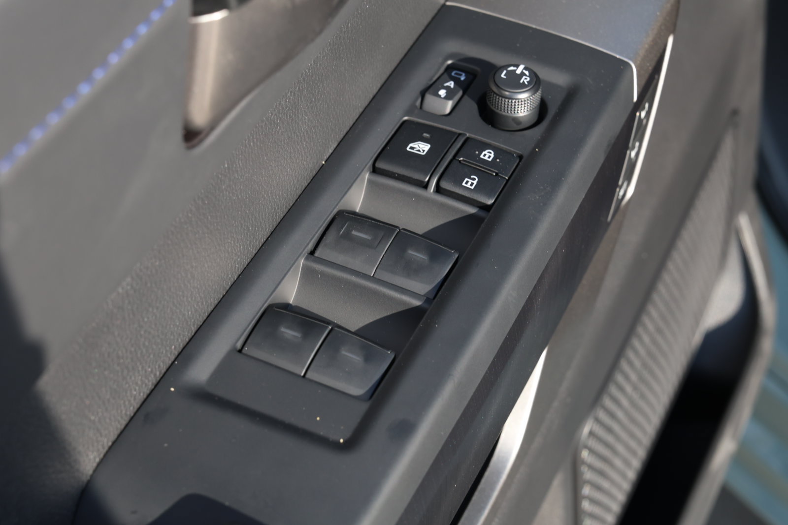 New 2026 Toyota Sequoia Platinum AWD/4WD image 29