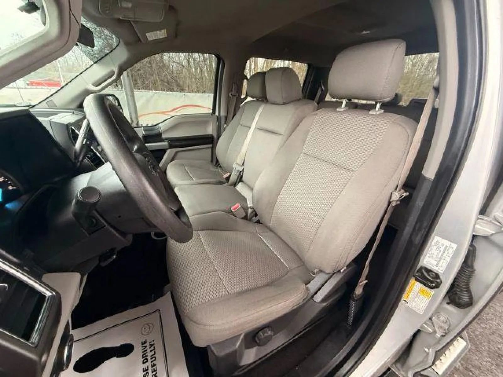 Used 2015 Ford F150 XLT image 14