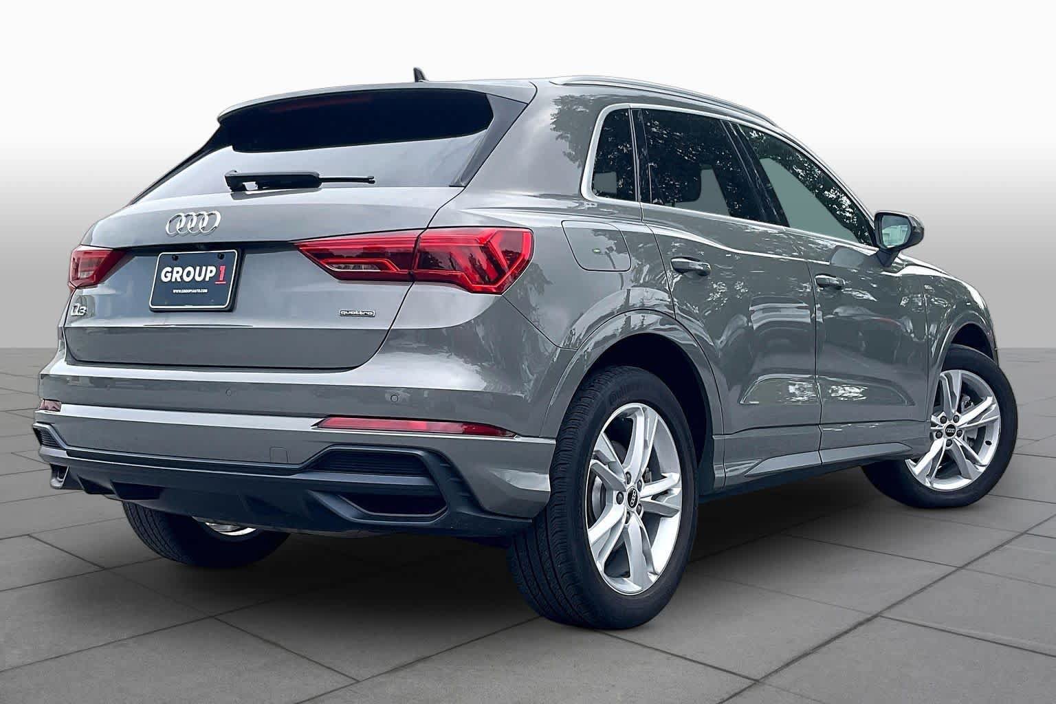 Used 2021 Audi Q3 2.0T Premium w/ Convenience Package AWD/4WD image 12