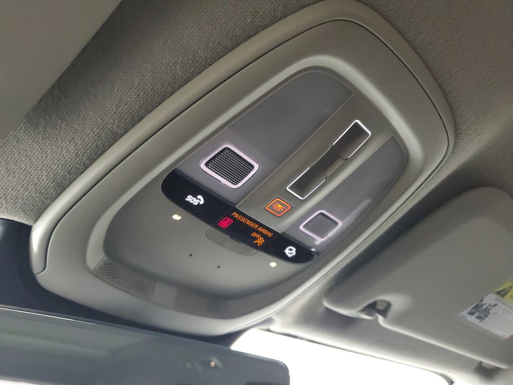 Certified 2026 Volvo XC40 B5 Core w/ Climate Package image 36