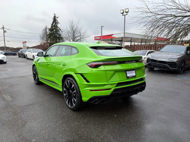 Used 2024 Lamborghini Urus S image 4
