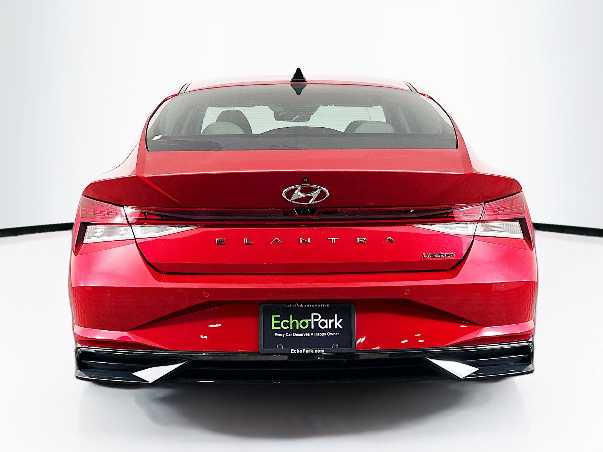 Used 2022 Hyundai Elantra Limited FWD image 7